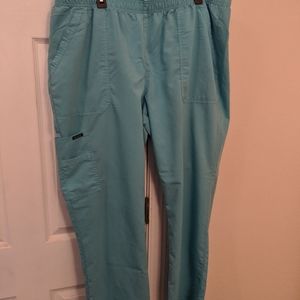 💕 3 for $12 scrubs